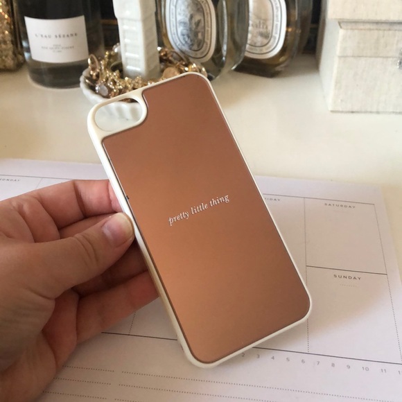 Kate spade iPhone case! - Picture 1 of 3